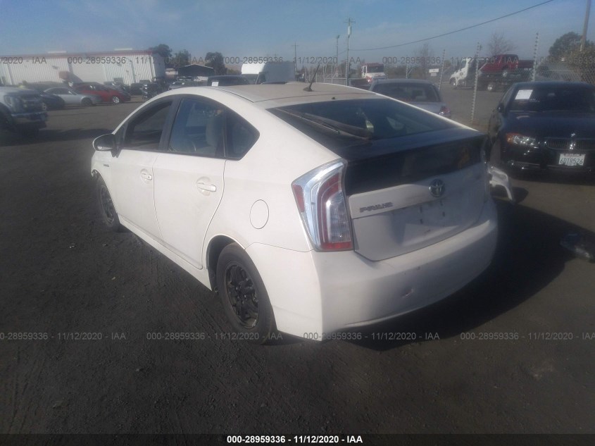TOYOTA PRIUS JTDKN3DU6F0470938
