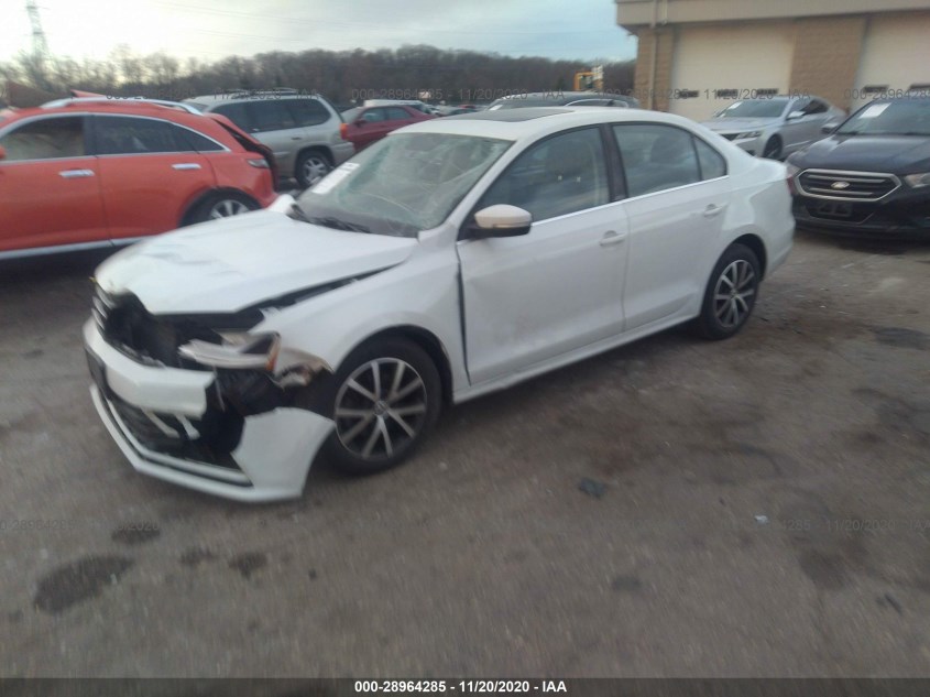 VOLKSWAGEN JETTA 3VWDB7AJ5HM235446