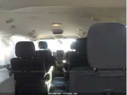 DODGE GRAND CARAVAN 2C4RDGBG2KR809118