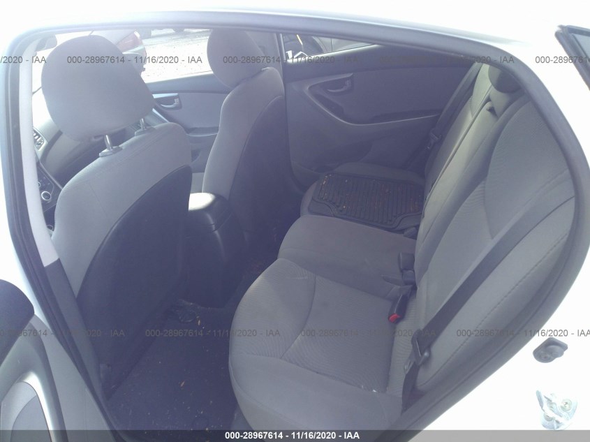 HYUNDAI ELANTRA 5NPDH4AE6GH716829