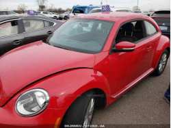 VOLKSWAGEN BEETLE 3VWFD7AT6KM708203