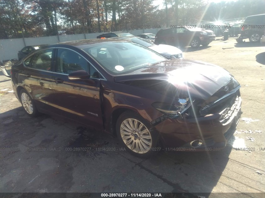FORD FUSION 3FA6P0LU8DR257410