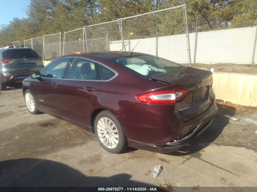 FORD FUSION 3FA6P0LU8DR257410