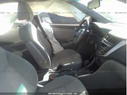 HYUNDAI ACCENT KMHCT4AE1GU073012