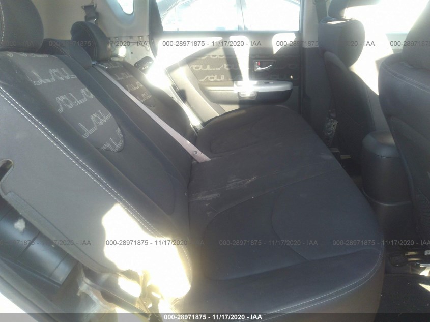 KIA SOUL KNDJT2A69C7377447