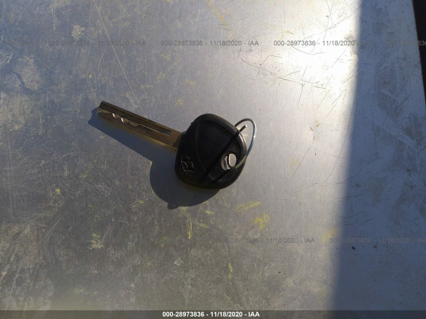 HYUNDAI ACCENT KMHCU5AE2DU086673