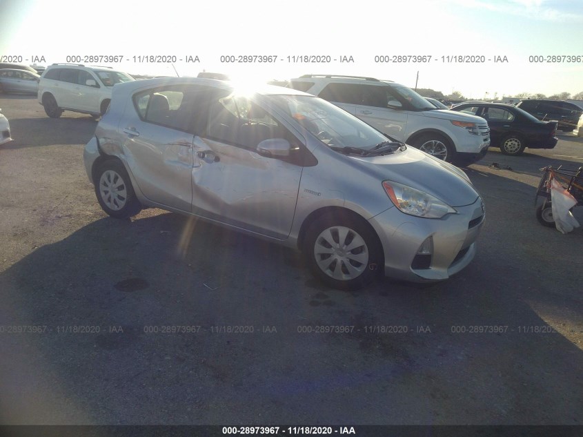 TOYOTA PRIUS C JTDKDTB35C1508534