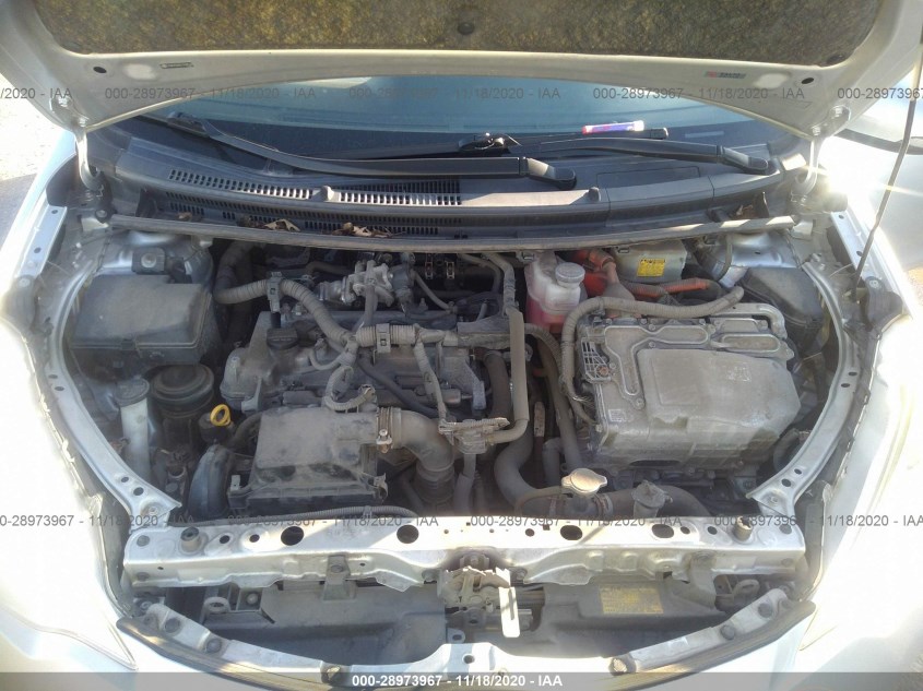 TOYOTA PRIUS C JTDKDTB35C1508534