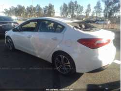 KIA FORTE KNAFZ4A84G5523897