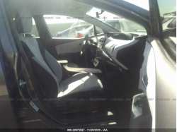 TOYOTA PRIUS JTDKARFU0G3003798