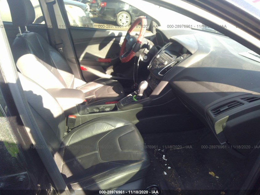 FORD FOCUS 1FADP3K25FL357636