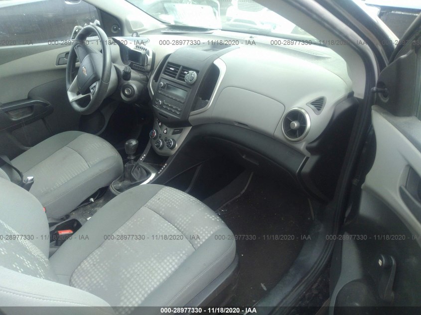 CHEVROLET SONIC 1G1JB6SH5F4169347