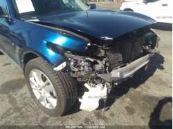 INFINITI QX70 JN8CS1MW0GM751182