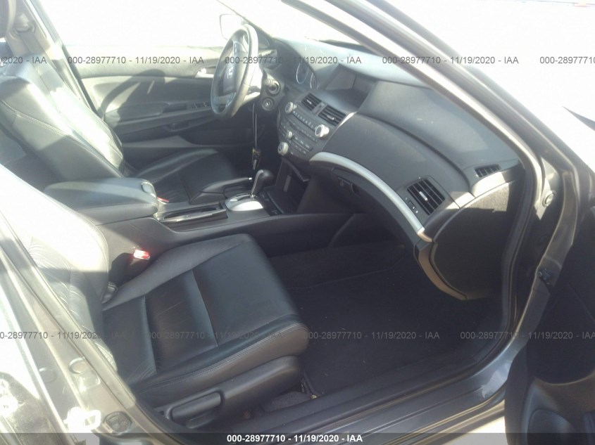 HONDA ACCORD SDN 1HGCP2F68CA061449