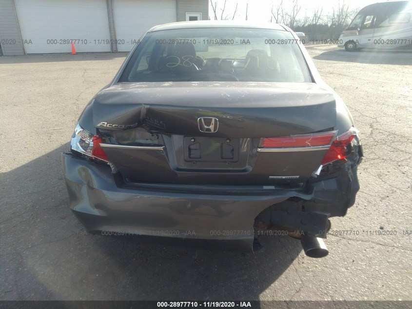 HONDA ACCORD SDN 1HGCP2F68CA061449