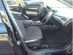 FORD FUSION 3FA6P0HD0KR239828