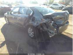 HONDA ACCORD SDN 1HGCP2F83AA122480