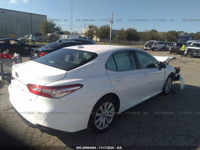 TOYOTA CAMRY 4T1B11HK6KU856752