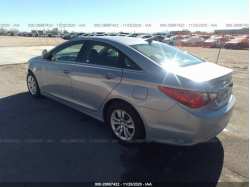 HYUNDAI SONATA 5NPEB4AC0BH019329