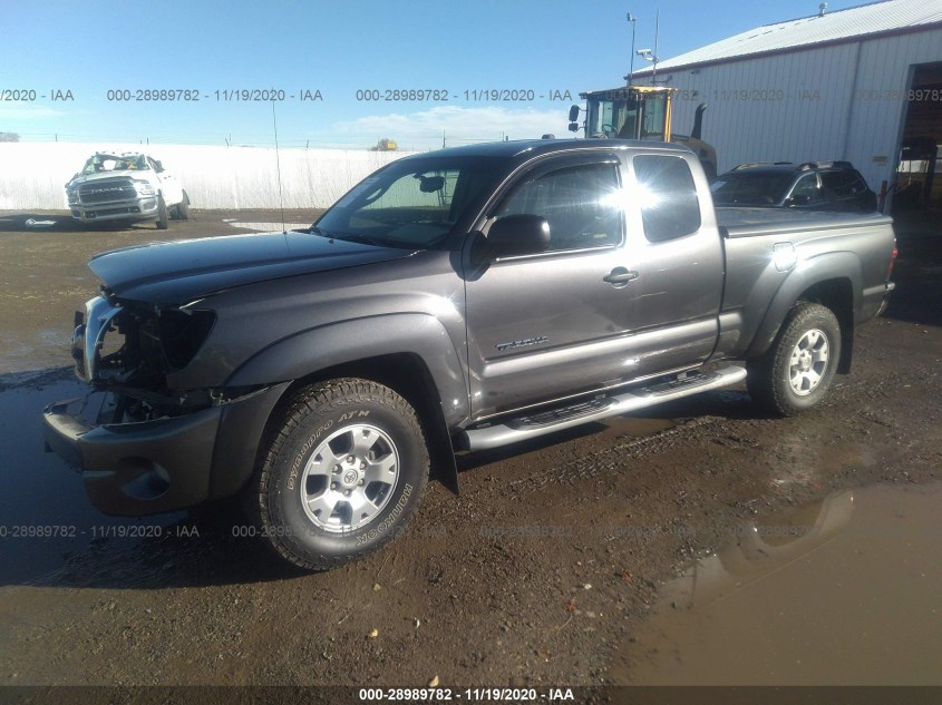 TOYOTA TACOMA 5TFUU4EN2BX012503