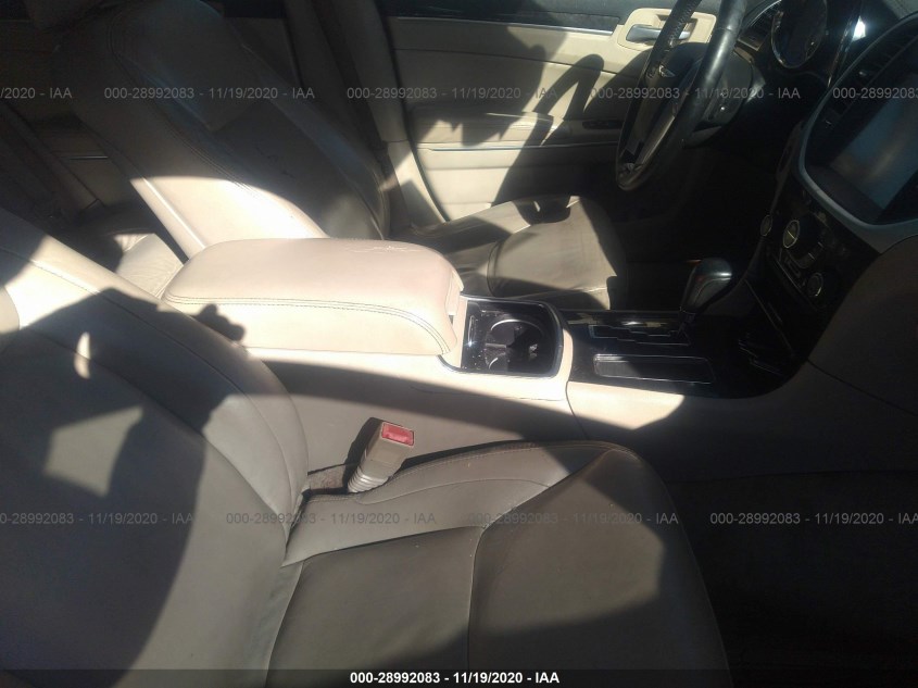 CHRYSLER 300 2C3CA5CG5BH547591