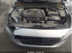 HYUNDAI ELANTRA GT KMHH35LE6KU104031