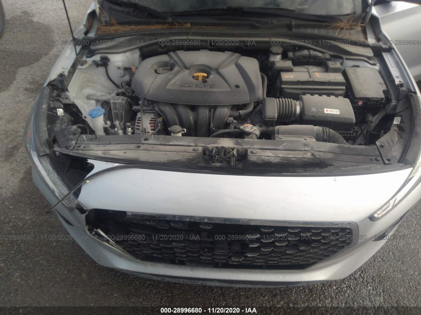 HYUNDAI ELANTRA GT KMHH35LE6KU104031