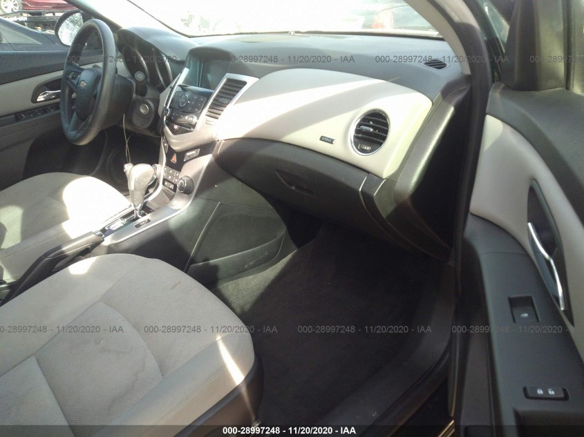 CHEVROLET CRUZE 1G1PC5SBXF7161143