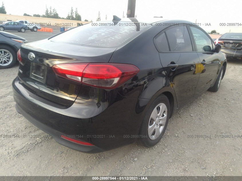 KIA FORTE 3KPFK4A77HE044779