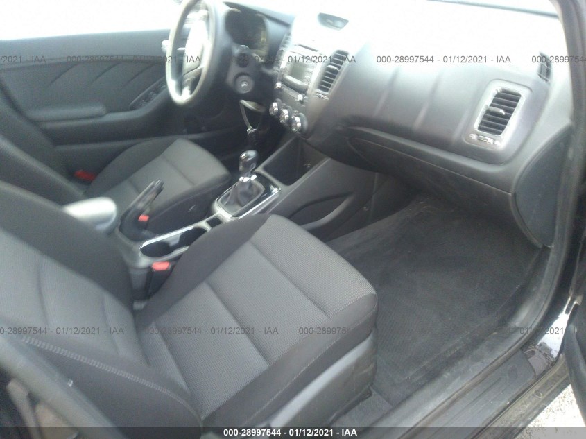 KIA FORTE 3KPFK4A77HE044779