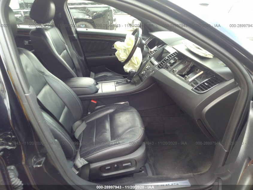 FORD TAURUS 1FAHP2F8XGG105790