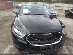 FORD TAURUS 1FAHP2F8XGG105790