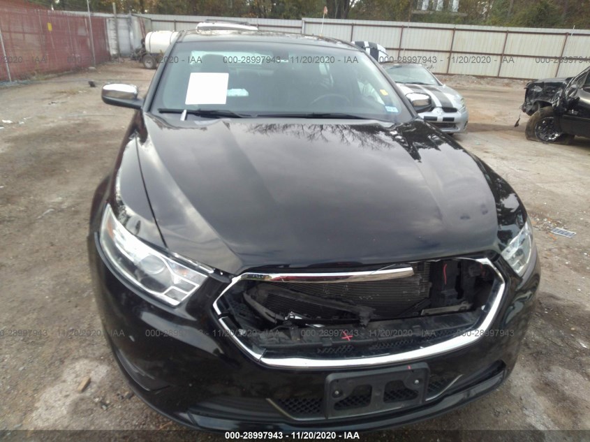 FORD TAURUS 1FAHP2F8XGG105790
