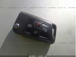 VOLKSWAGEN GOLF 3VW217AU3GM008033
