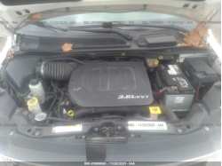 VOLKSWAGEN ROUTAN 2V4RW5DG7BR740685