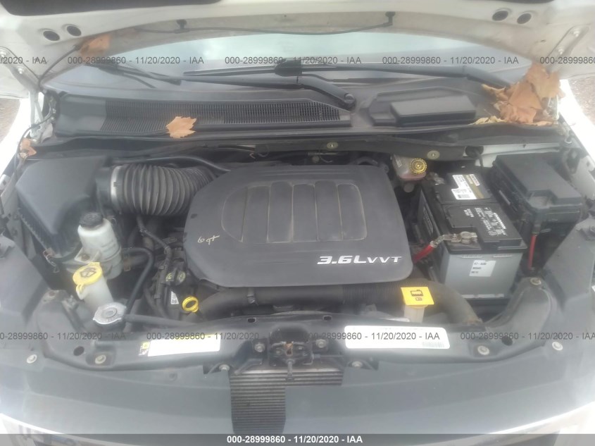 VOLKSWAGEN ROUTAN 2V4RW5DG7BR740685