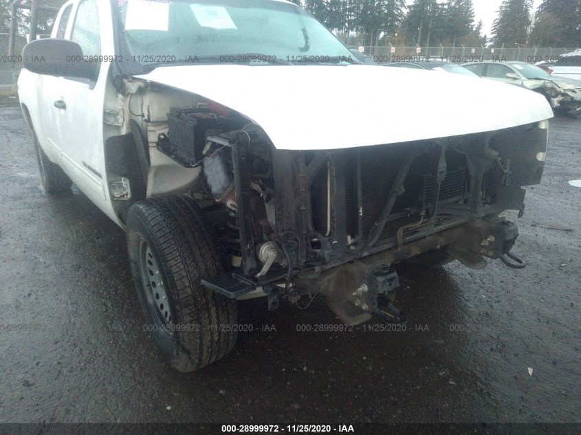 CHEVROLET SILVERADO 1500 1GCRKSE77DZ398697