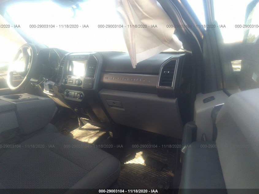FORD SUPER DUTY F-250 SRW 1FT7W2BT7LEC44588