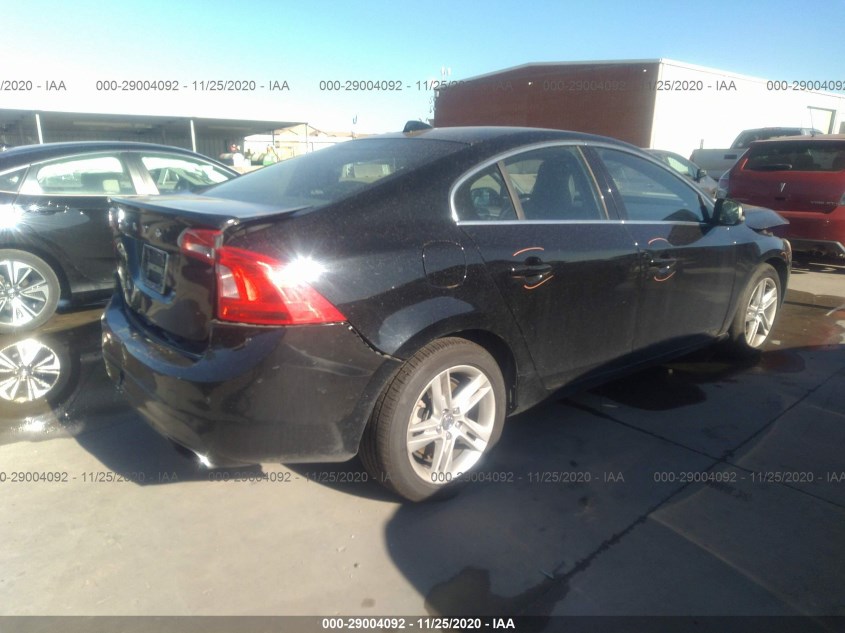 VOLVO S60 YV140MFC0F1311029