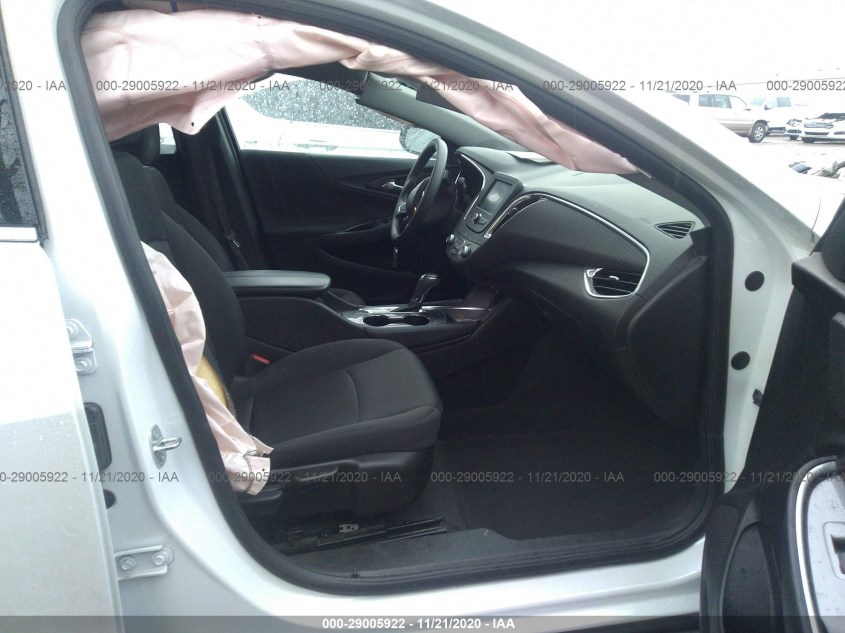 CHEVROLET MALIBU 1G1ZE5ST7HF116651
