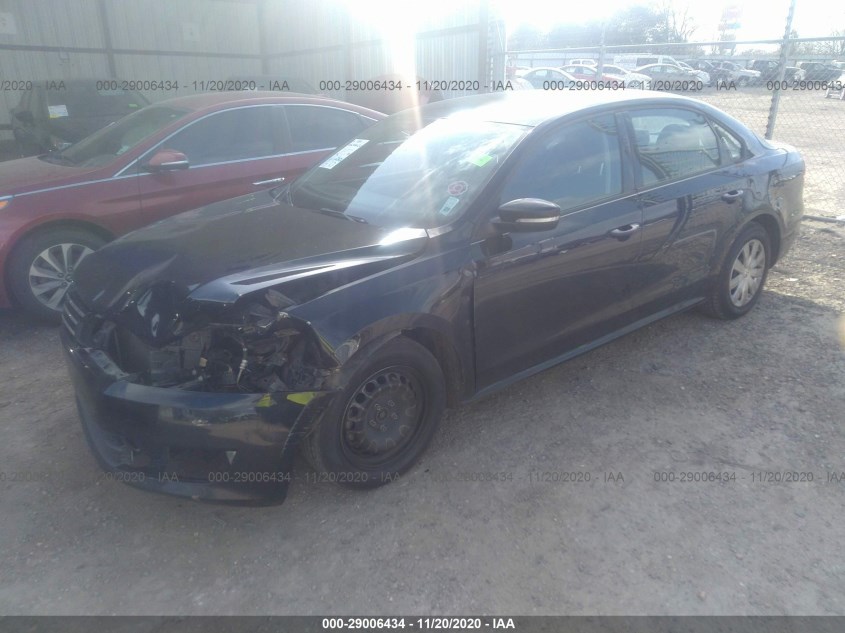 VOLKSWAGEN PASSAT 1VWAP7A38DC072342
