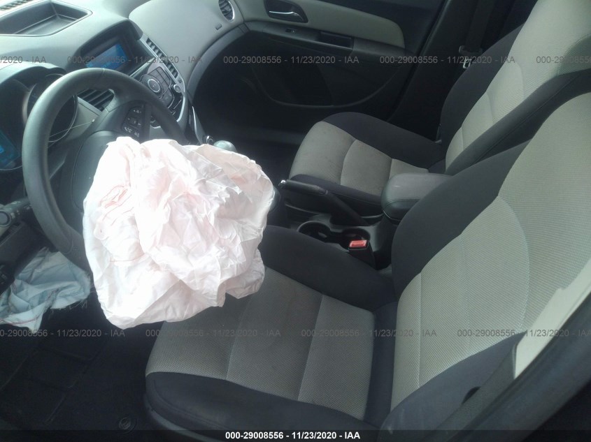 CHEVROLET CRUZE 1G1PA5SH4E7274207