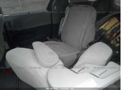 TOYOTA SIENNA 5TDKZ3DC6HS881672