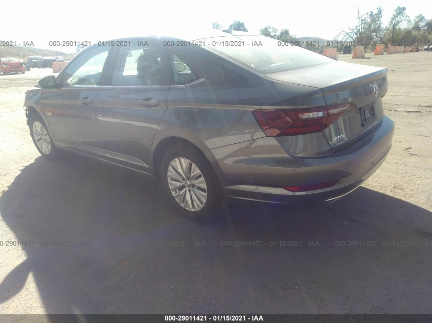 VOLKSWAGEN JETTA 3VWCB7BUXLM038379