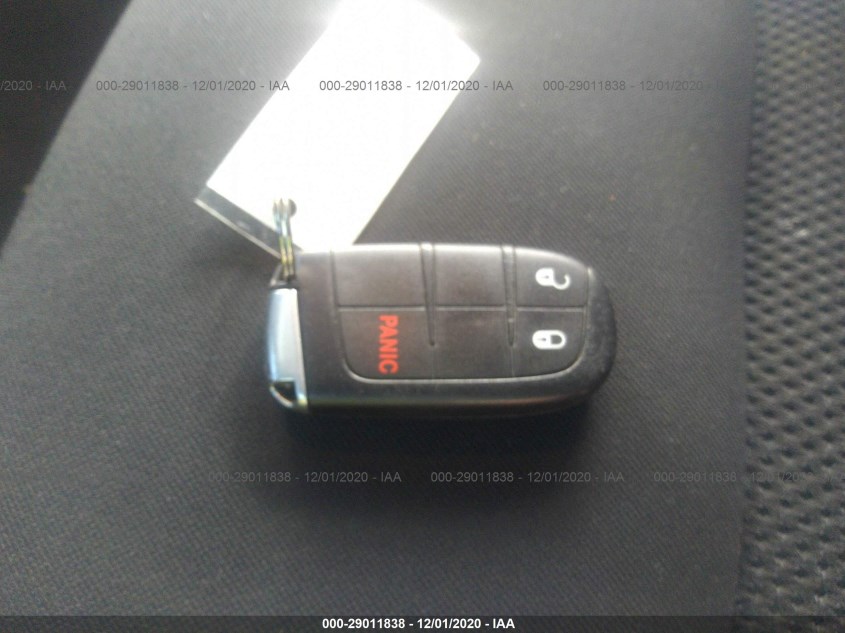 JEEP GRAND CHEROKEE 1C4RJFAG5GC498837