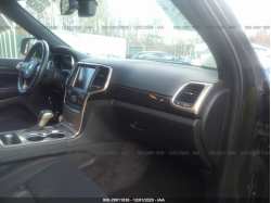 JEEP GRAND CHEROKEE 1C4RJFAG5GC498837