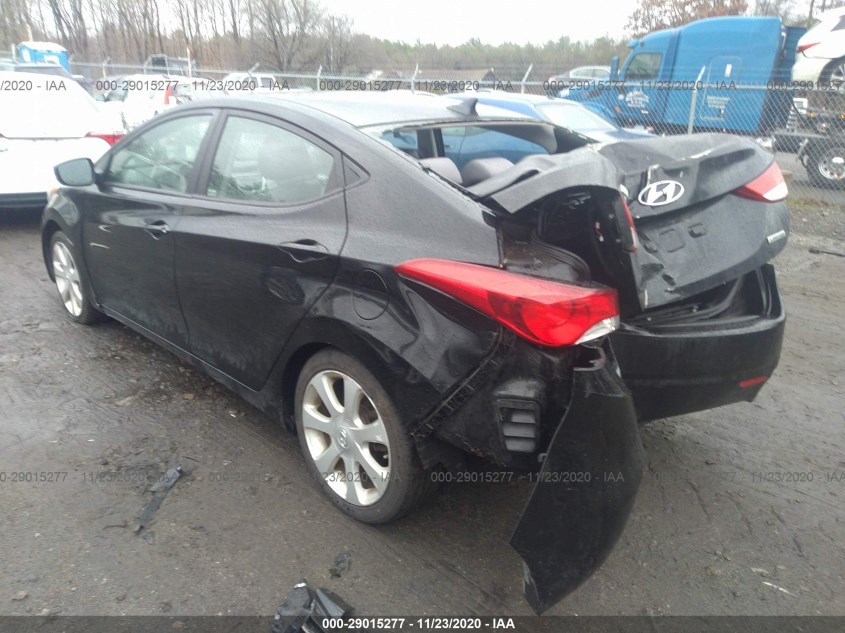 HYUNDAI ELANTRA KMHDH4AE4CU198201