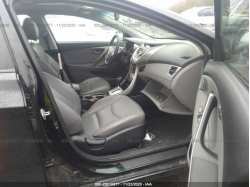 HYUNDAI ELANTRA KMHDH4AE4CU198201