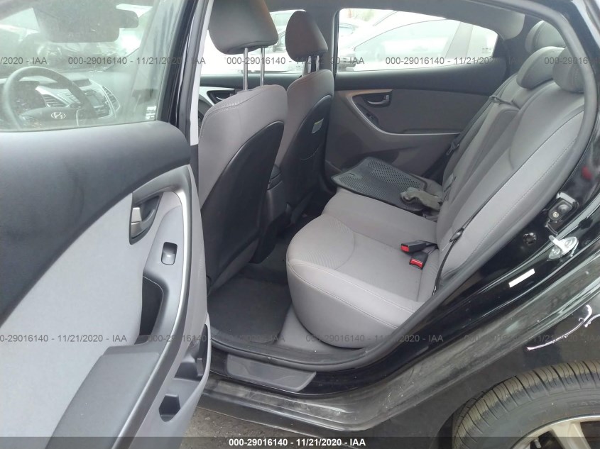 HYUNDAI ELANTRA KMHDH4AE2FU359536