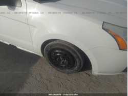 FORD FOCUS 1FAHP3FN3BW103194